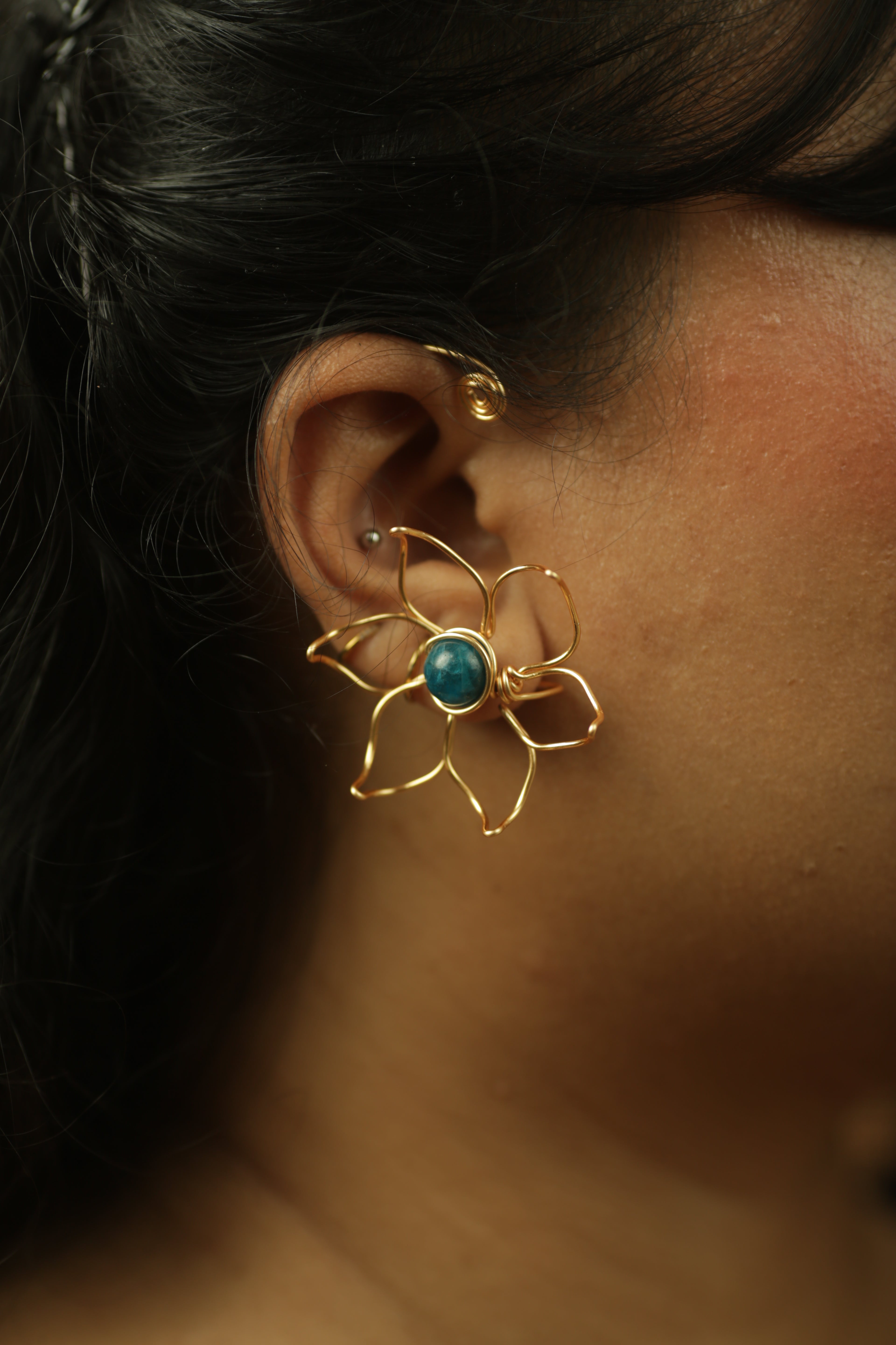 Pearl (Left Cuff)